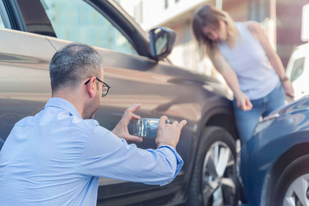 Professional Commercial Auto Insurance technician working in Long Branch, VA